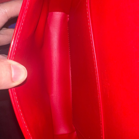 Louis Vuitton Shoulder Bag Thompson Street Red Vernis - Picture 9 of 17